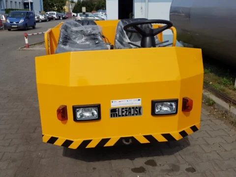 Zakupiony wózek elektryczny z pomostem