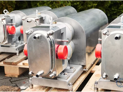 Pompy krzywkowe typu PWK-12