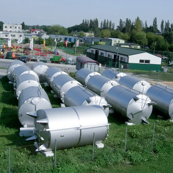 Nowoczesne zbiorniki ze stali kwasoodpornej