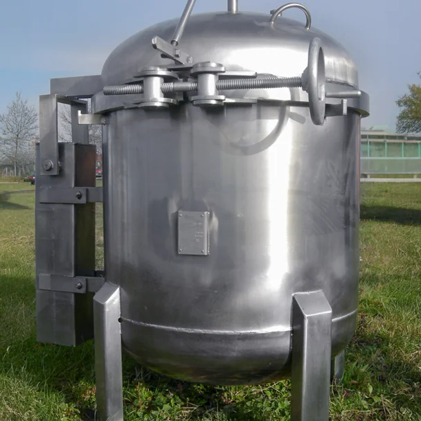 Nowoczesne zbiorniki ze stali kwasoodpornej